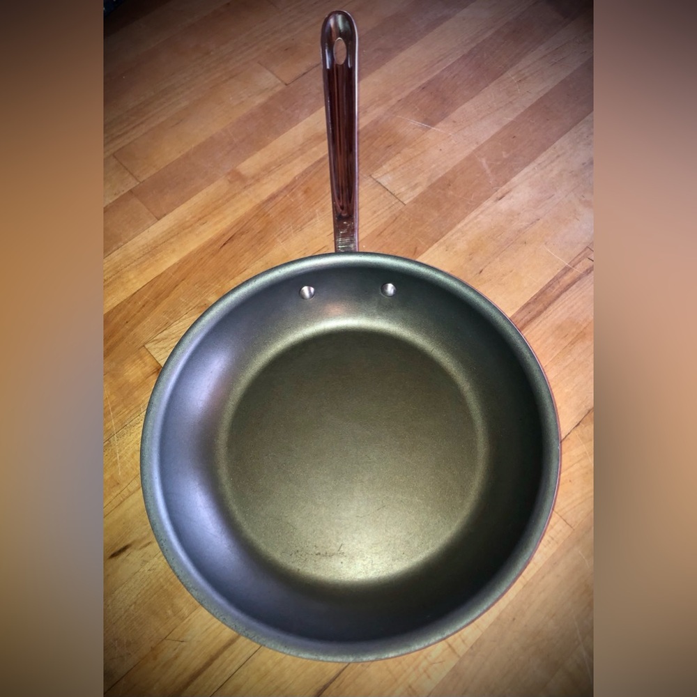 All-Clad D5® Stainless-Steel Pro Nonstick Omelette Fry Pan - 10” - Picture 3 of 12